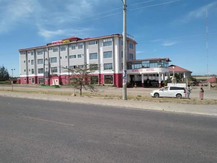 Newstead Hotel 奈瓦沙 外观 照片